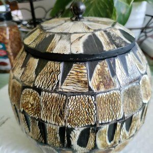 Mosaic Bowl 8"x 71/2" With Lid